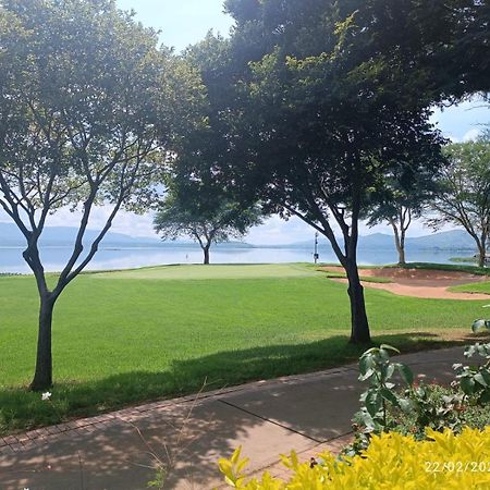 Pecanwood Estate Signature Hole In Hartbeespoort Ngoại thất bức ảnh
